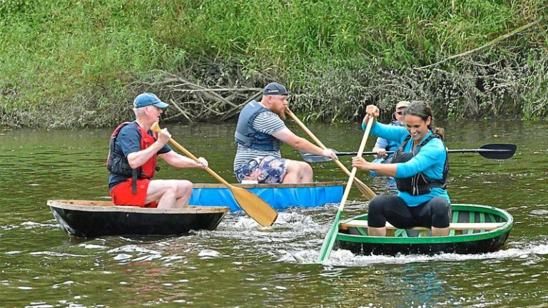 What is a Coracle? - Canoe Sports Trust